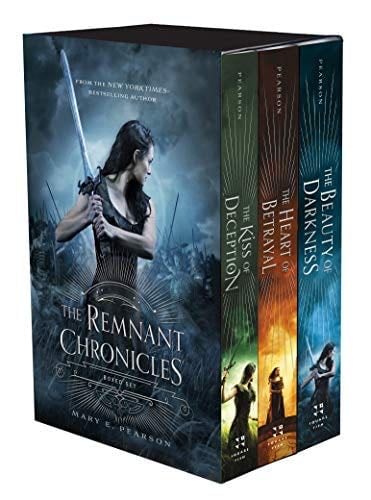 The Remnant Chronicles Boxed Set: The Kiss of Deception, The Heart of Betrayal, The Beauty of Darkness - Mary E. Pearson · 2018