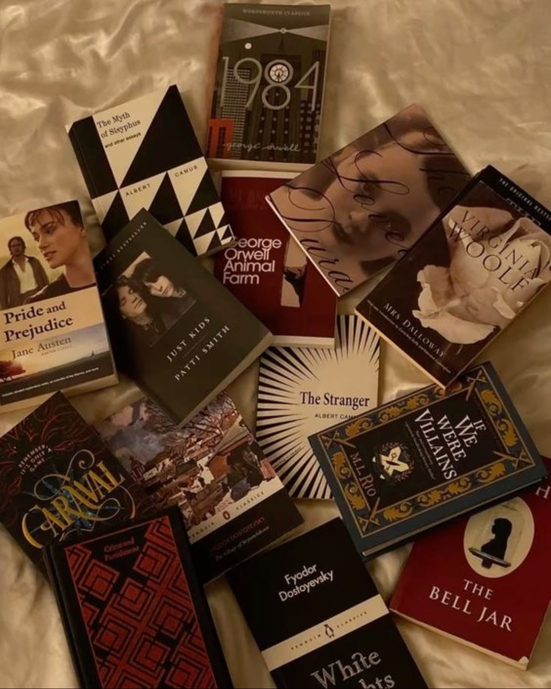 Book-off (second hand books)