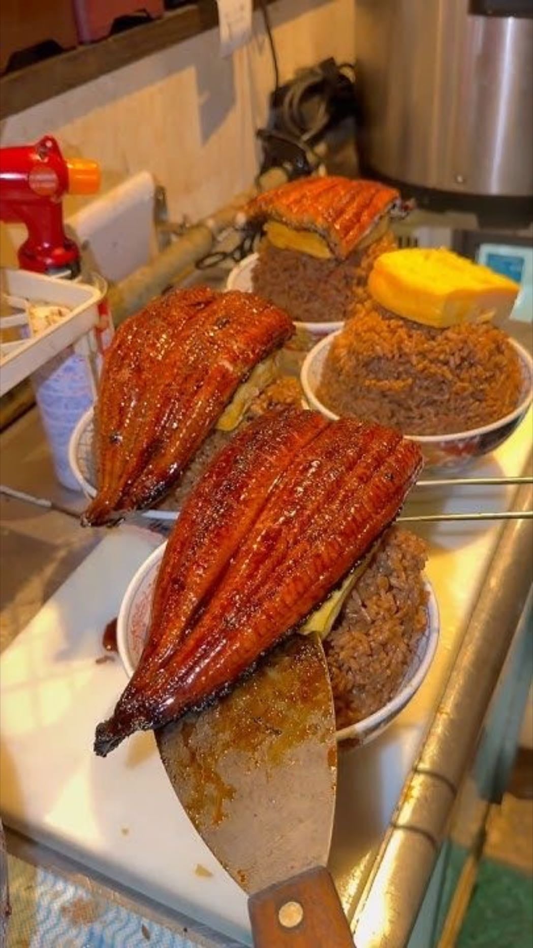 Izumo Ikebukuro (unagi bowl)