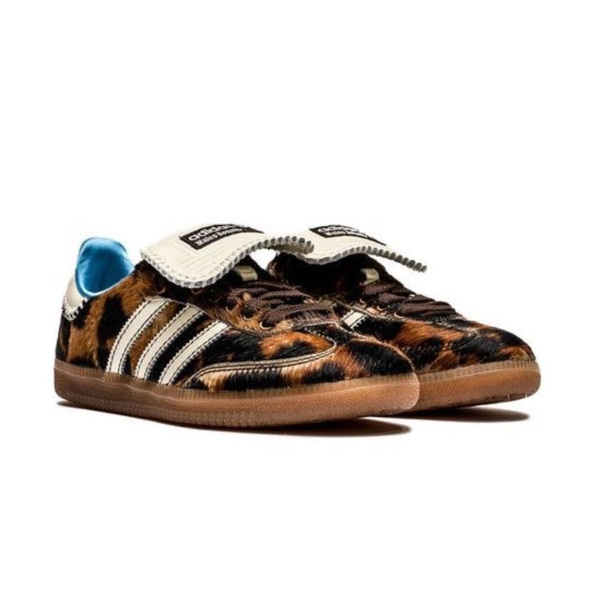 adidas leopardate