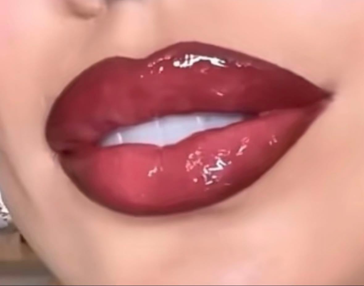 elf gloss jam session + makeup forever liner 608 universal earth