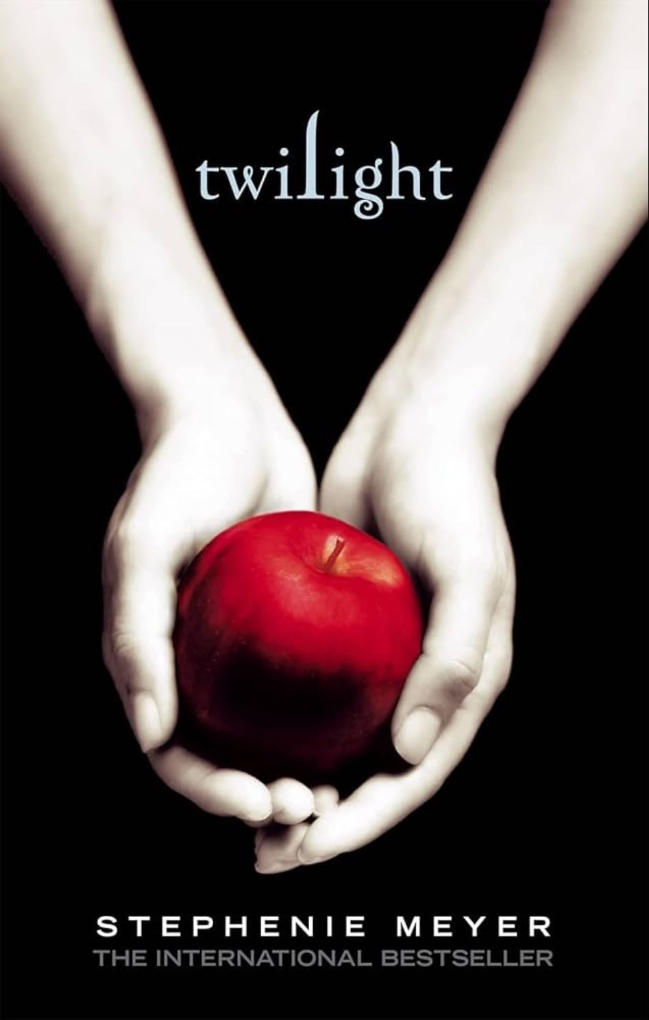 Twilight (The Twilight Saga, Book 1) - Stephanie Meyer · 2005
