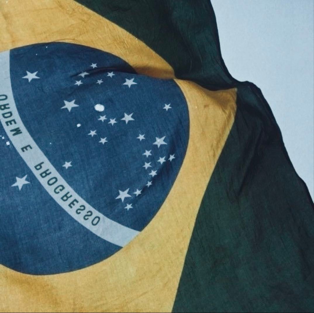 Tudo que você precisa saber sobre MPB. - Uma jornada pelas raízes e influências que definem a nossa música brasileira