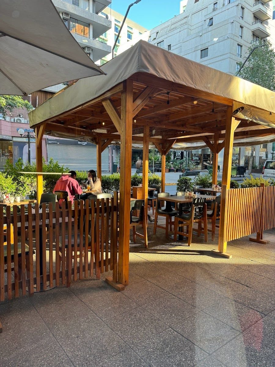 CAFFE BISTRO K