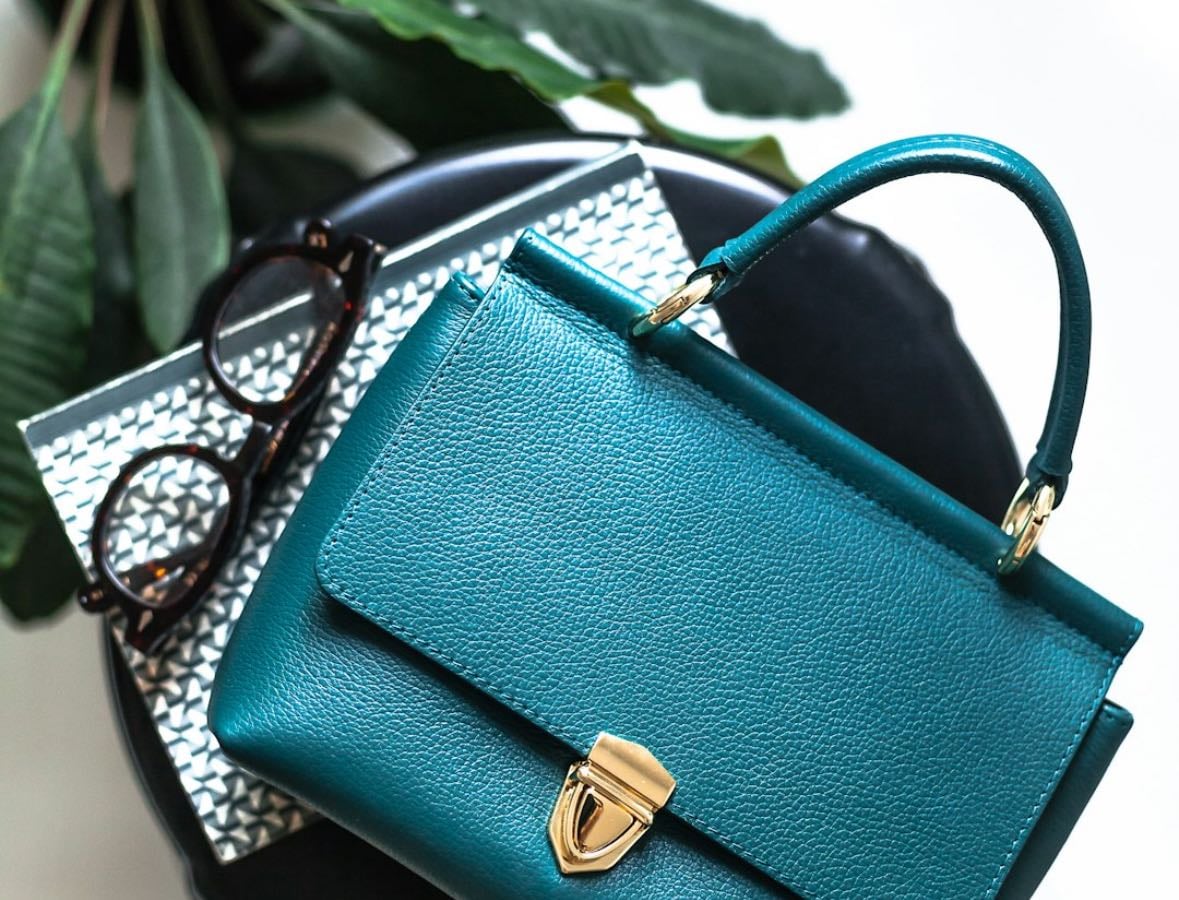 Handbags - Products hypelist by MIRANDA