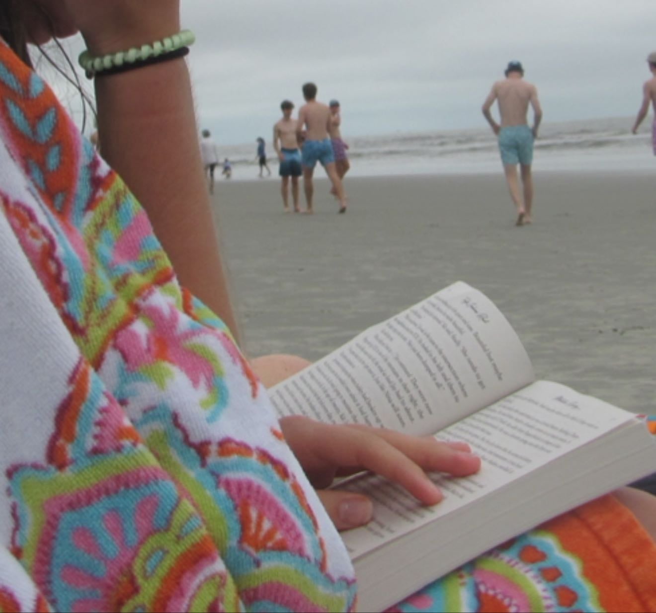 Books I’m still thinking about - Books hypelist by Elle Louise