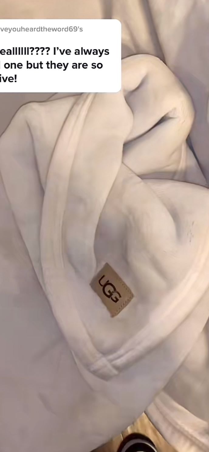 Ugg blanket