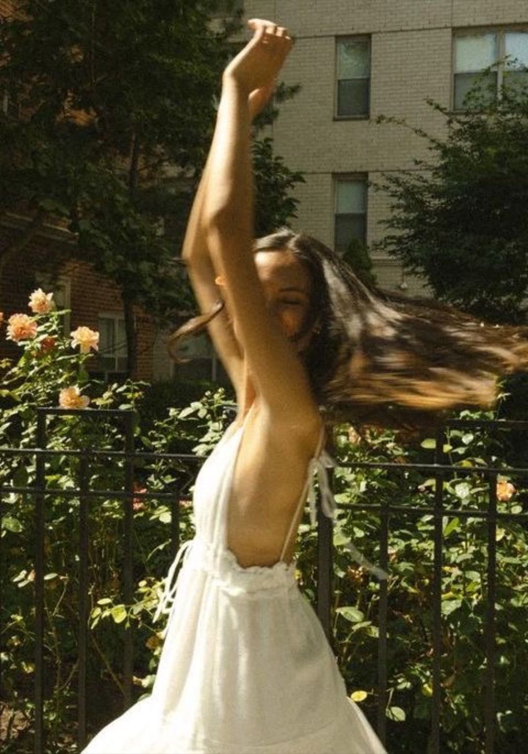 Bacchante - Femme célébrant la danse et la joie