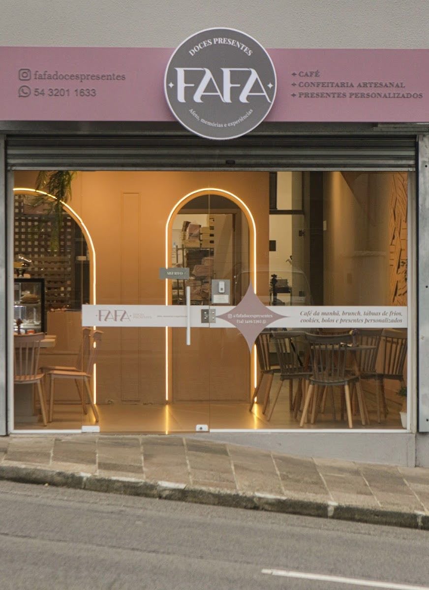 Fafa Doces Presentes - Cookies, Bolos, Cestas de café da manhã
