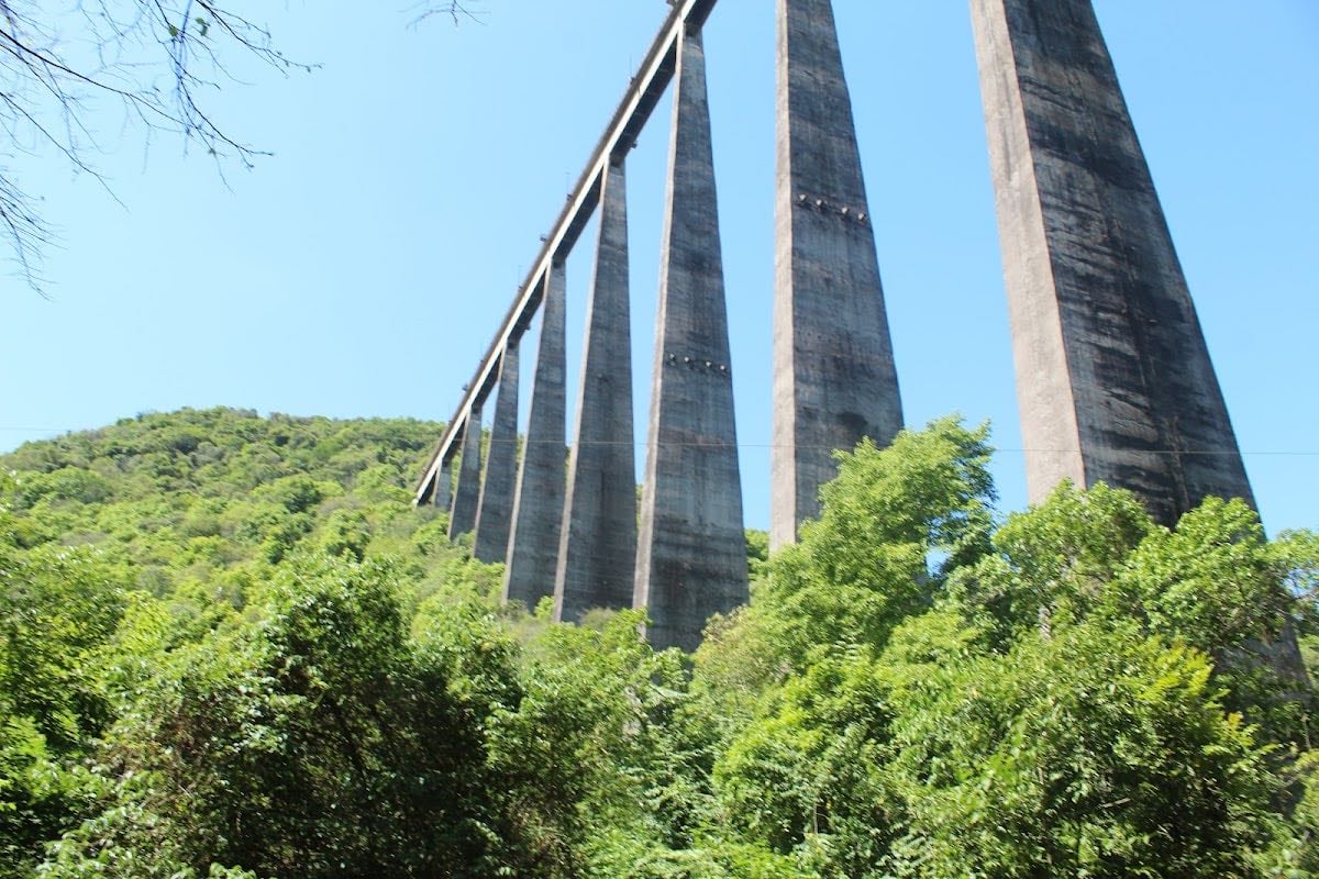 Viaduto 13 - Ferrovia do Trig