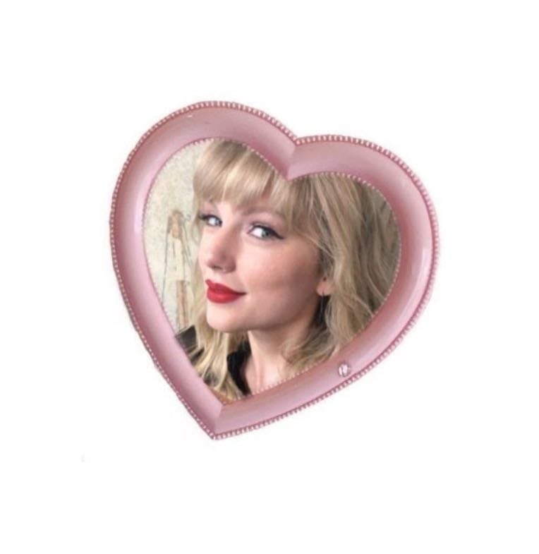 taylor swift ౨ৎ