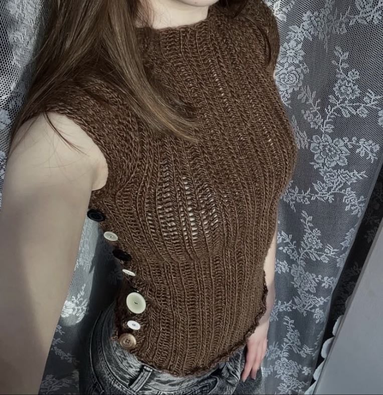 button top - wip