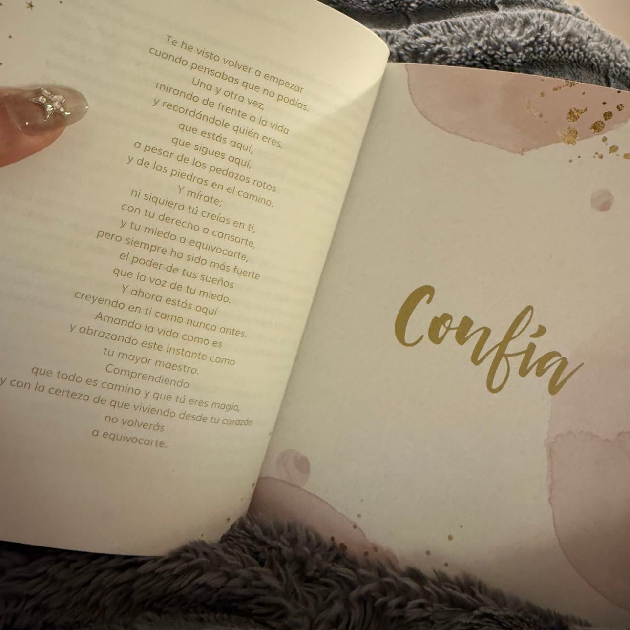 Confia - By Carla · 2022