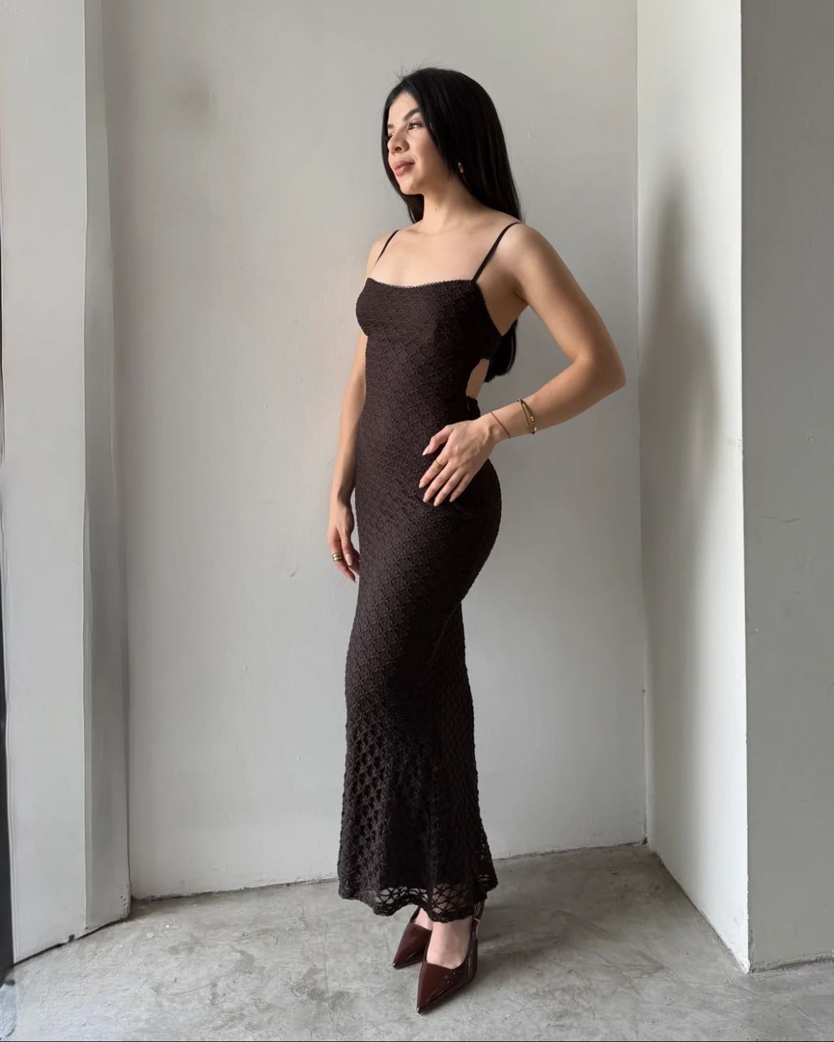 VESTIDO ESCOTE EN LA ESPALDA - $1,299 MXN