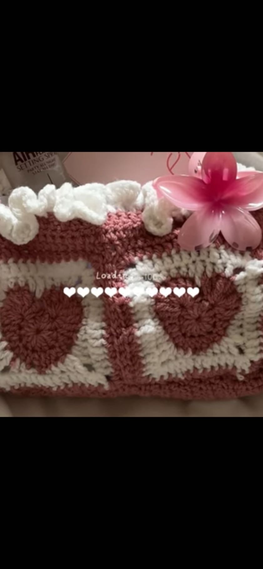 Granny square makeup bag - YouTube