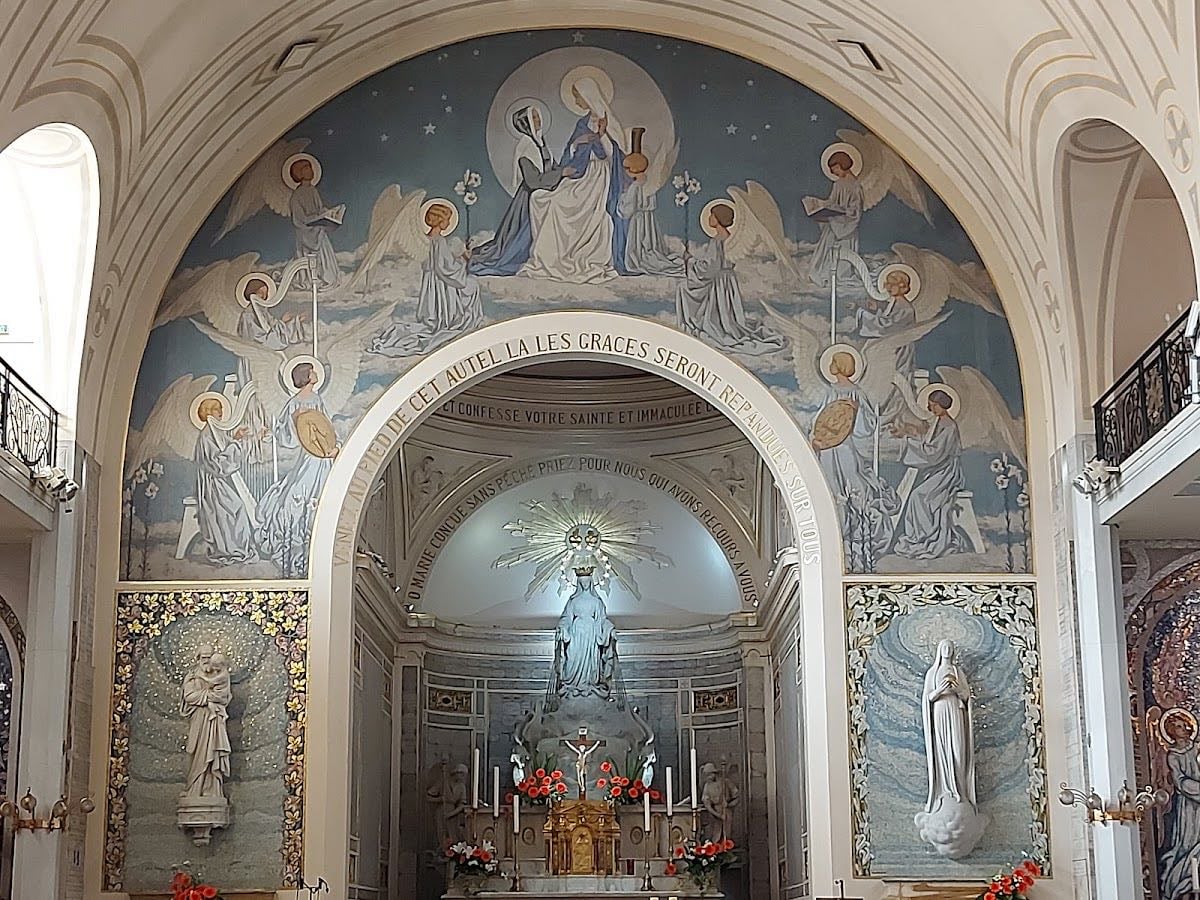Chapelle Notre-Dame-de-la-Médaille-Miraculeuse