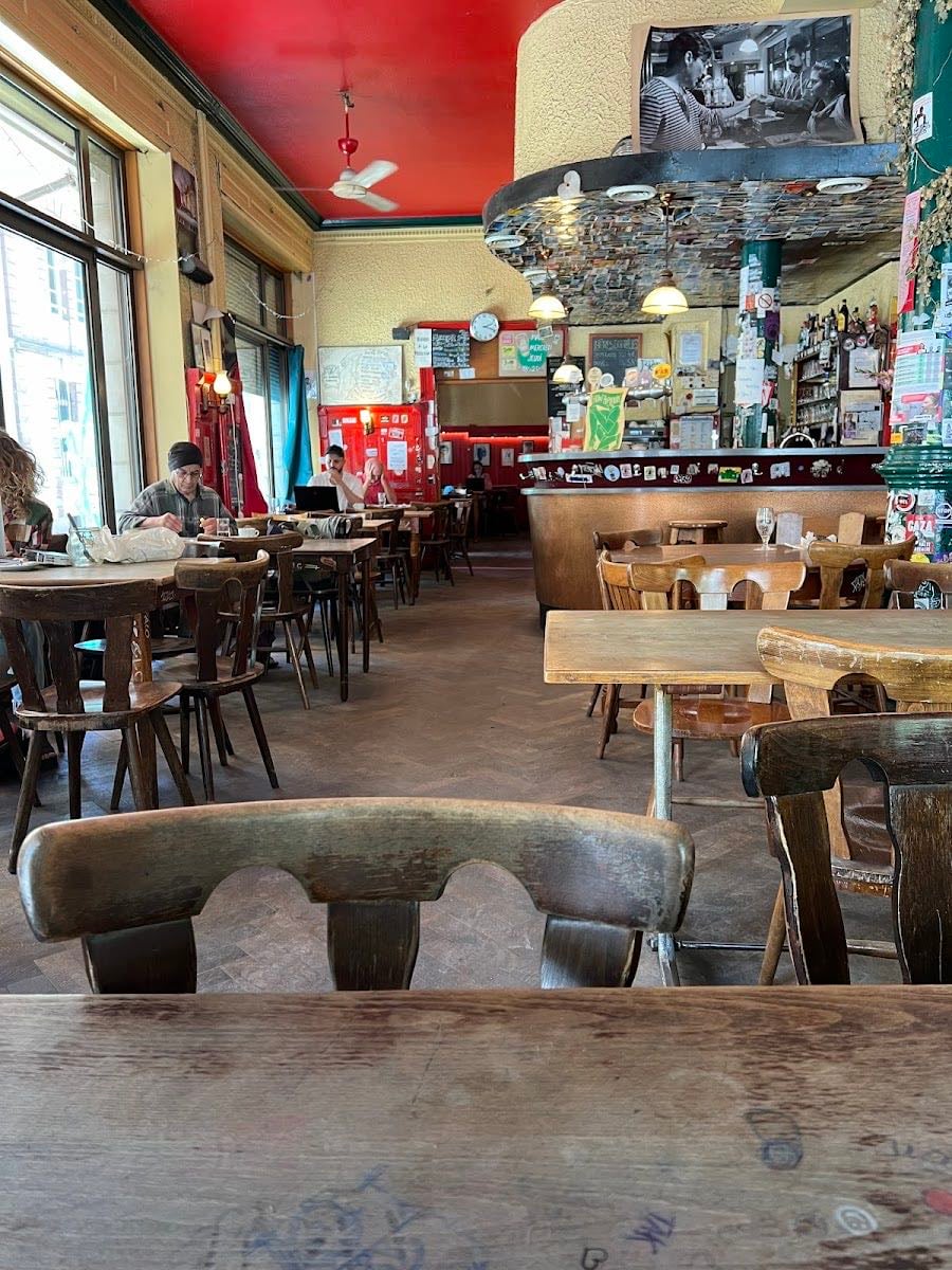La Taverne Française
