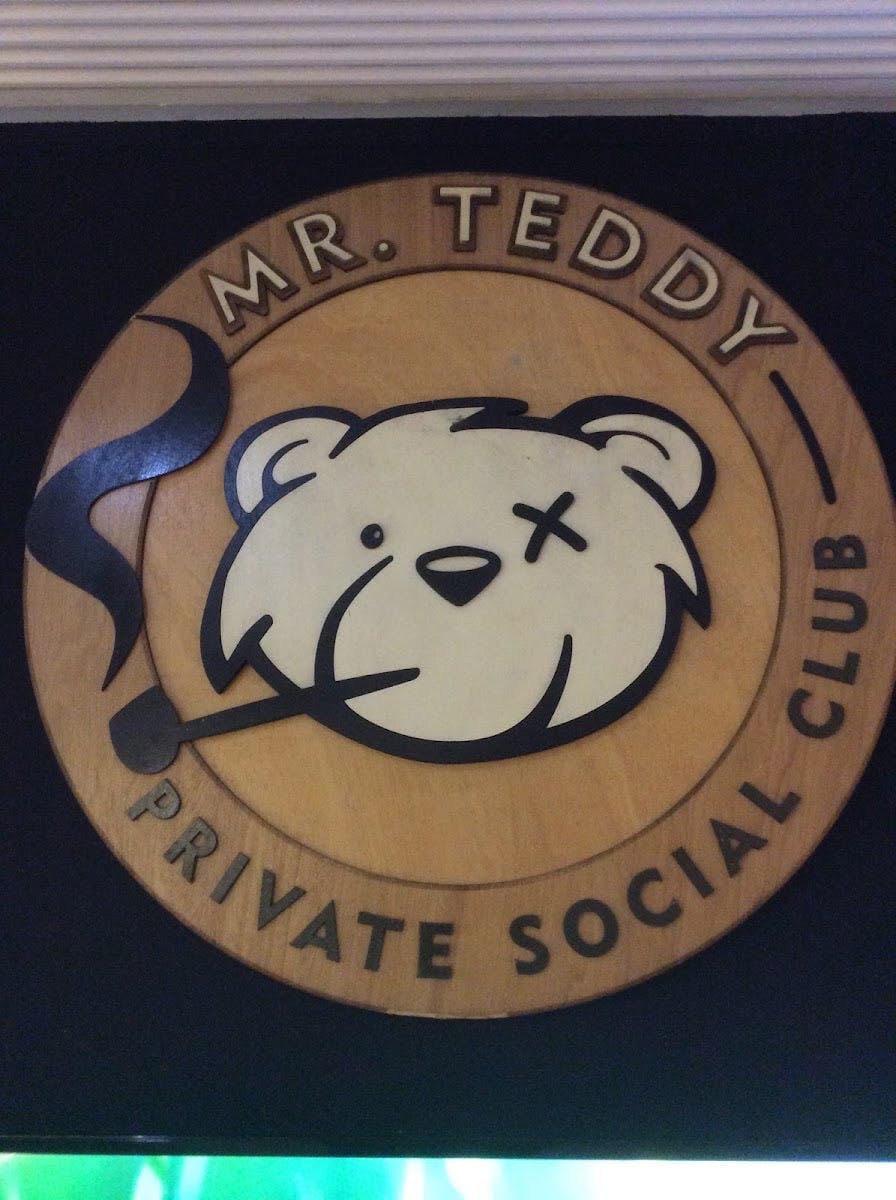 Mr. Teddy Club