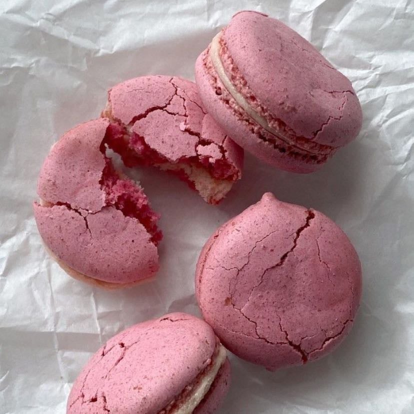 macarons - salted caramel / vanilla / rose petals