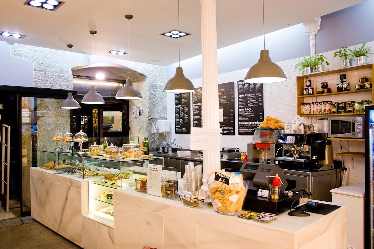 Greek and Shop - Griego