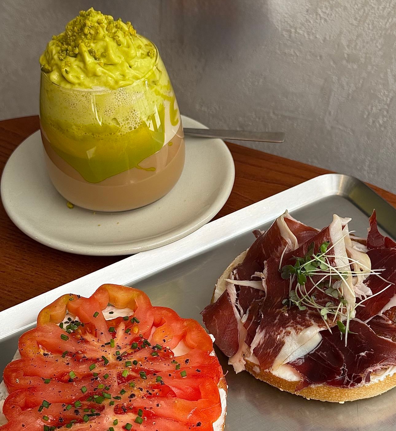 Beco Bagels @ Rato - Ordered the oxheart tomato bagel + tumaca and black pork prosciutto bagel + pistacchio latte