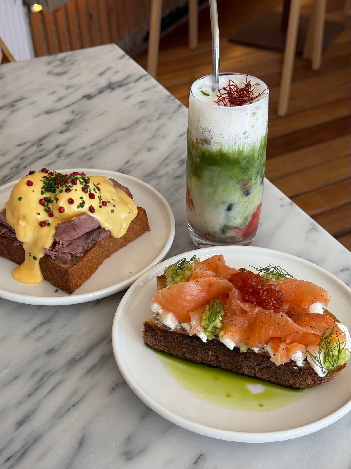 Liberty @ Santos / Parede - Ordered the salmon toast + benedict roast beef + syrniki black berry + lemon pie + matcha & strawberries cream dream