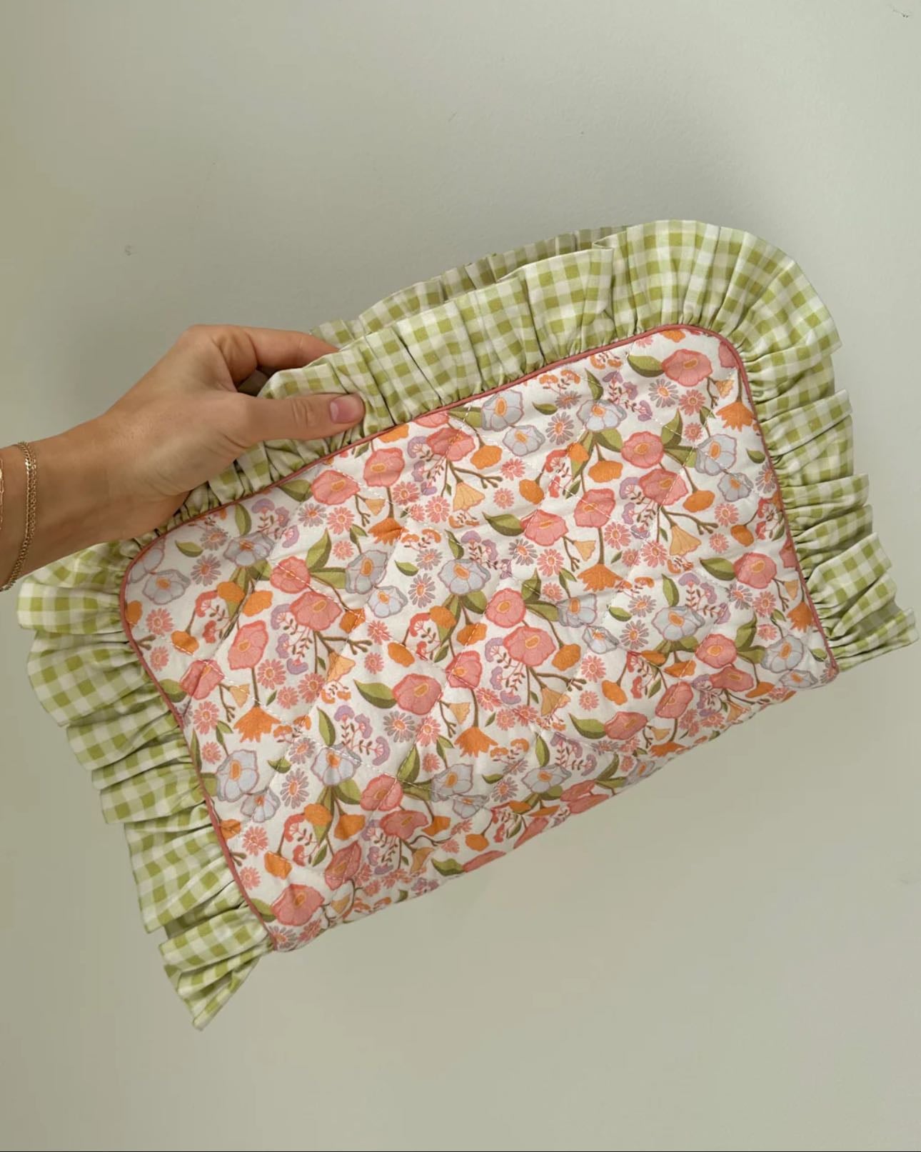 MAUDE AND MAY Poppy Case