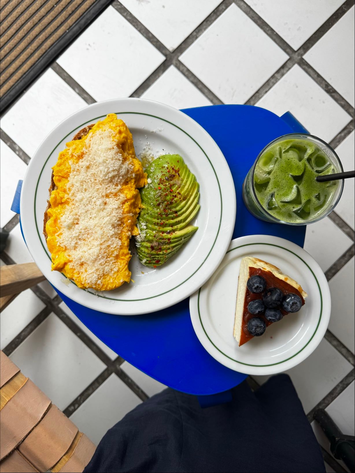 The Layers @ Saldanha - Ordered the scrambled eggs toast + basque cheesecake + iced matcha