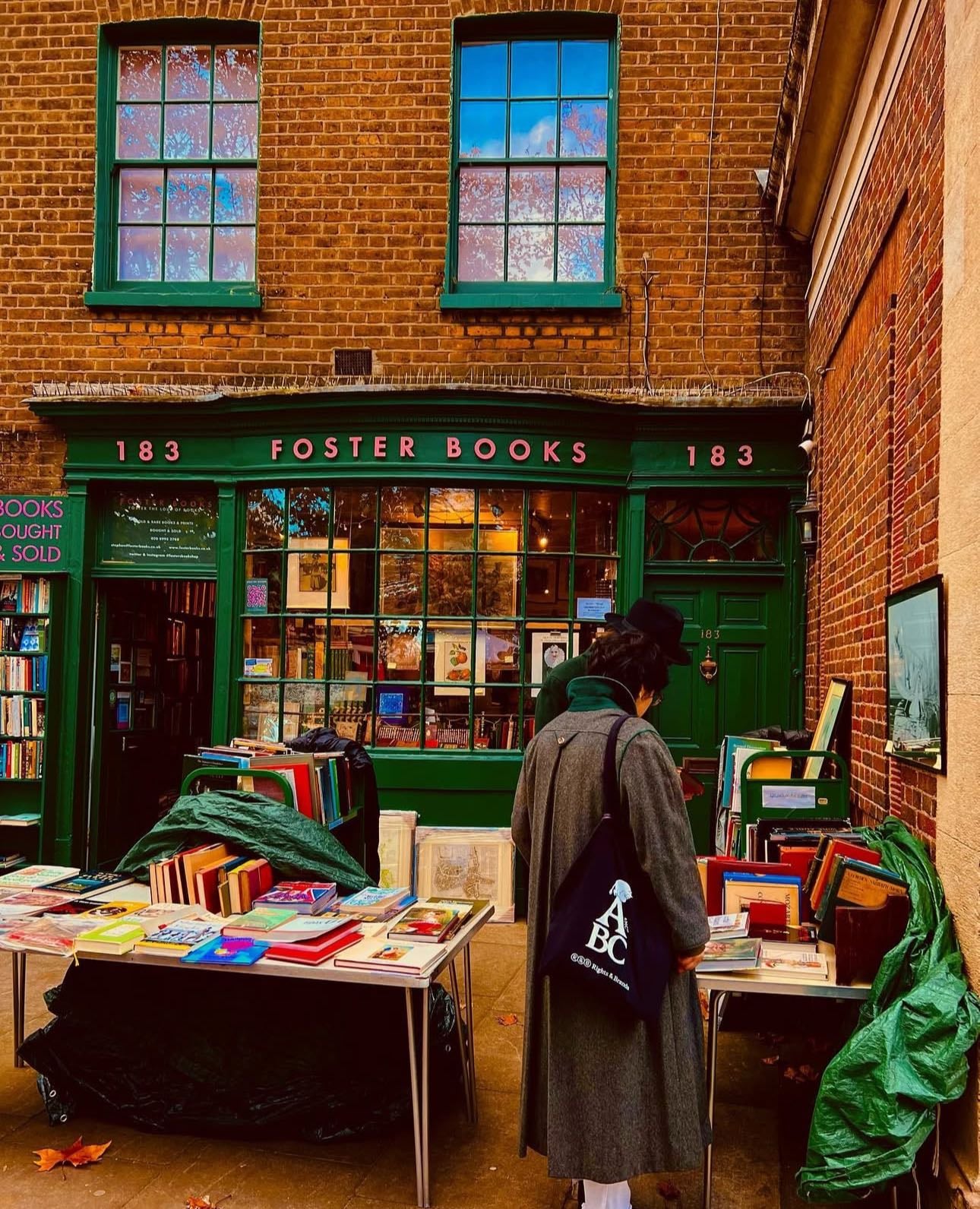 Foster Books @ Chiswick