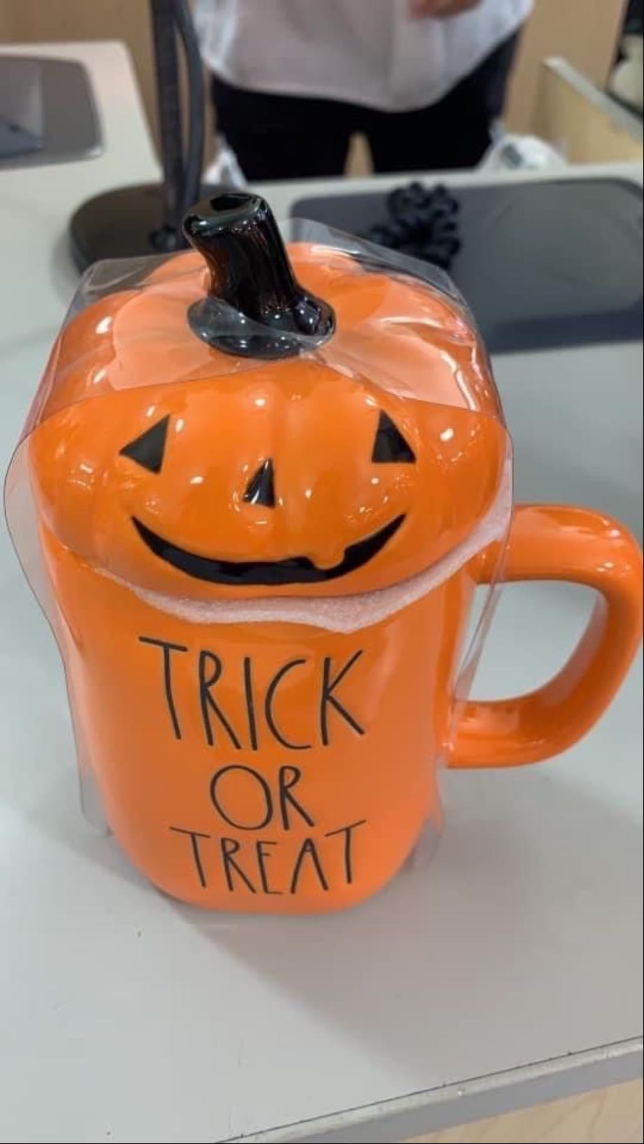 RAE DUNN Pumpkin Topper Mug