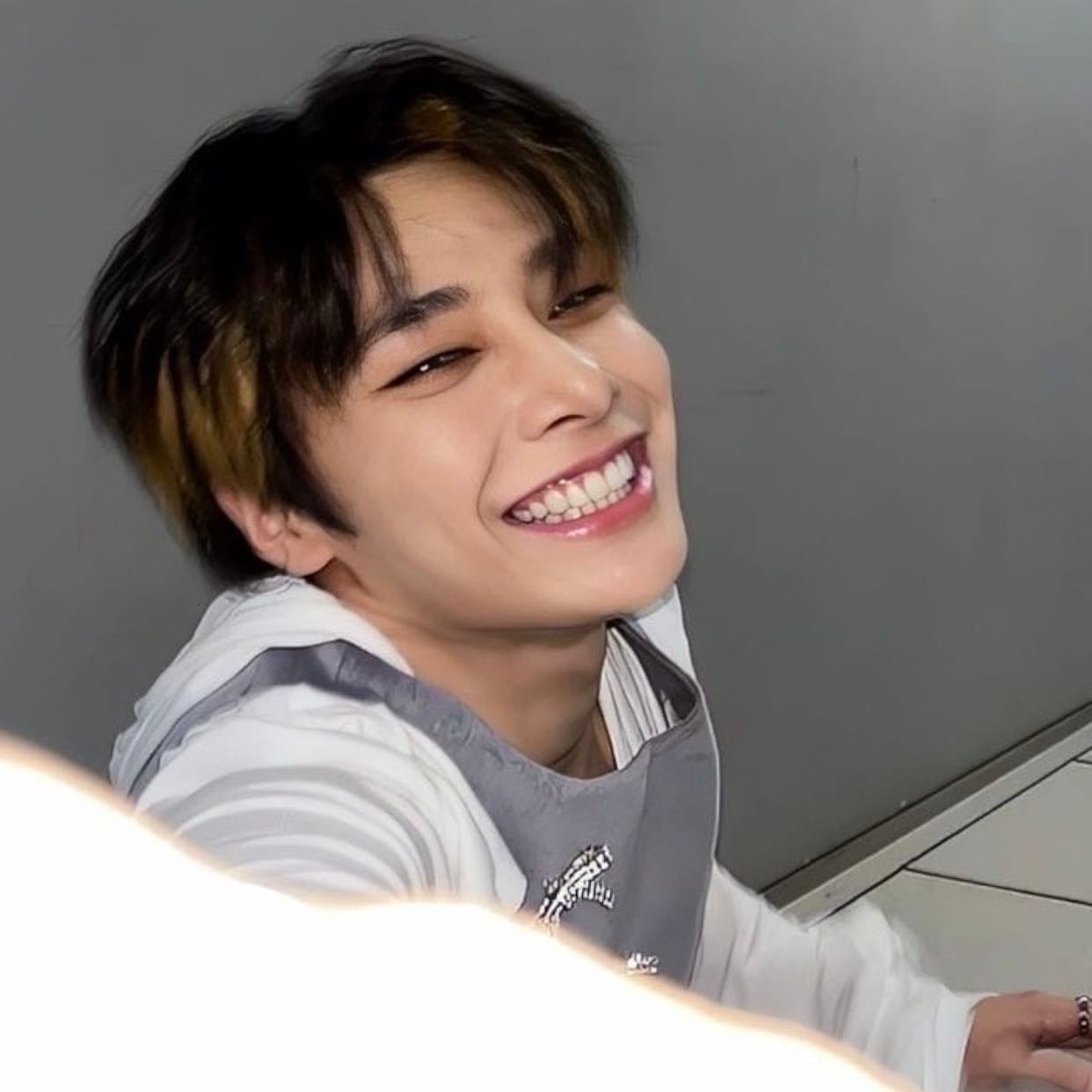 I.N (STRAY KIDS) - Artist