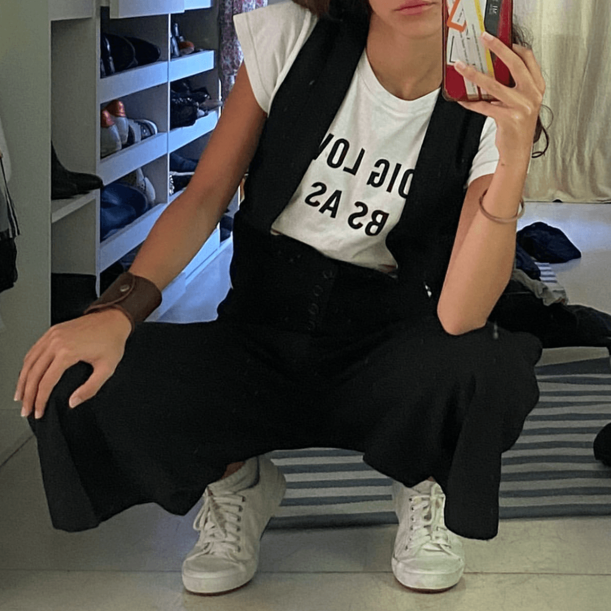 Simona - @simonaalvarezzz
