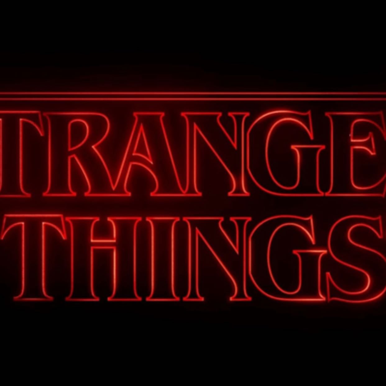 Stranger Things - Ross Duffer, Matt Duffer · 2016
