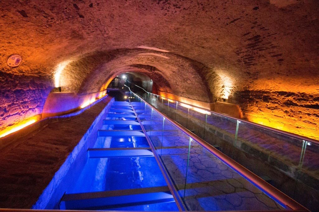 Puente de Bubas - A menos que te interese la historia de la peste bubónica, no vayas! el trayecto es súper corto y huele un poco mal…