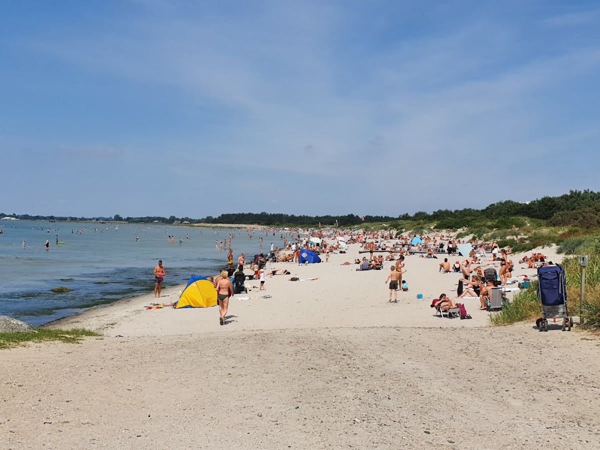 Lomma Beach - 1h30 train ride from CPH