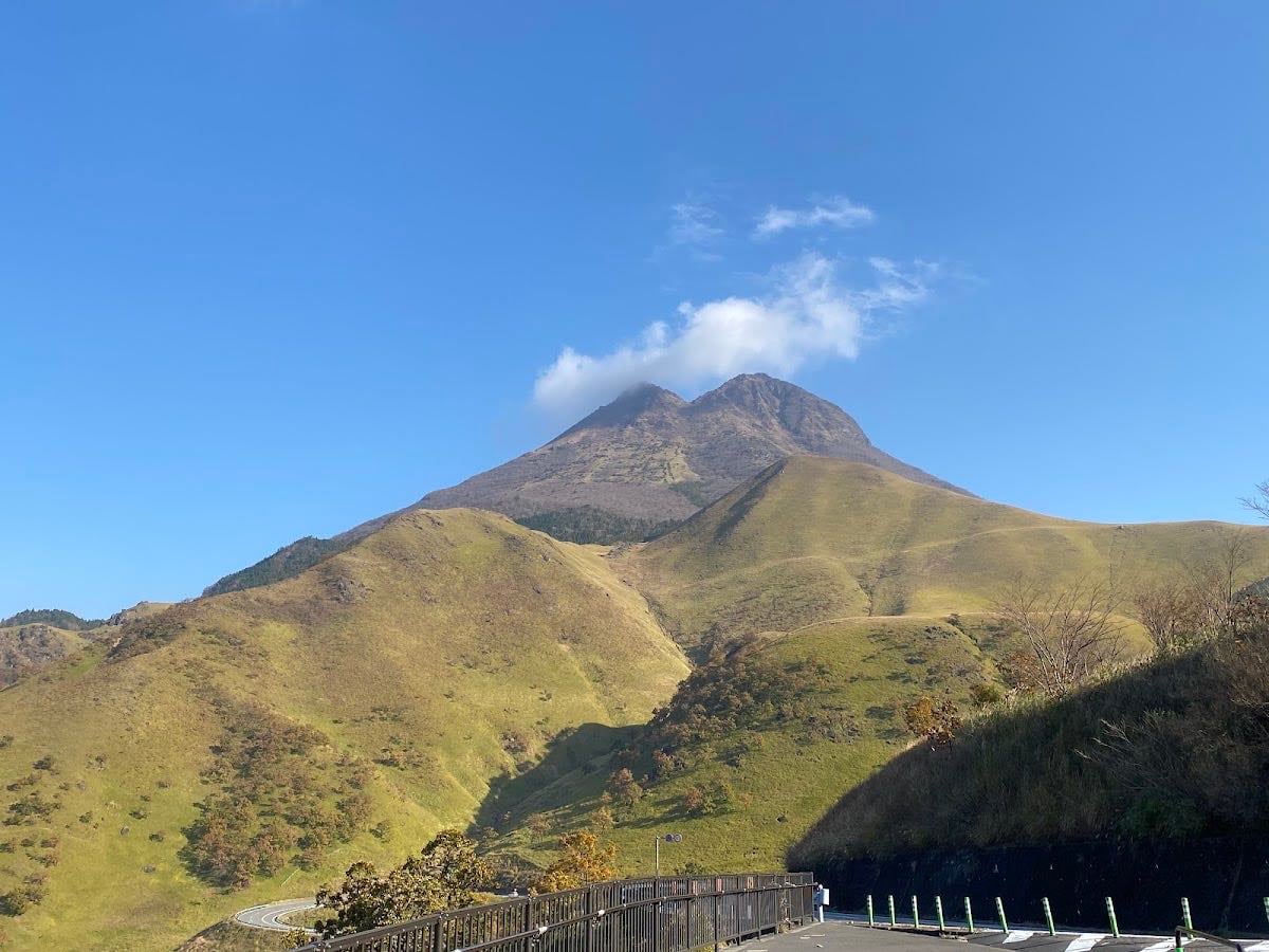 由布岳