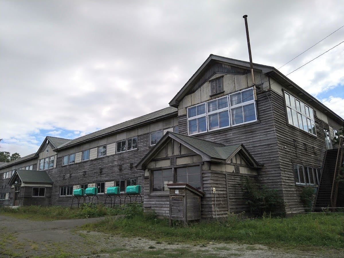旧増毛町立増毛小学校