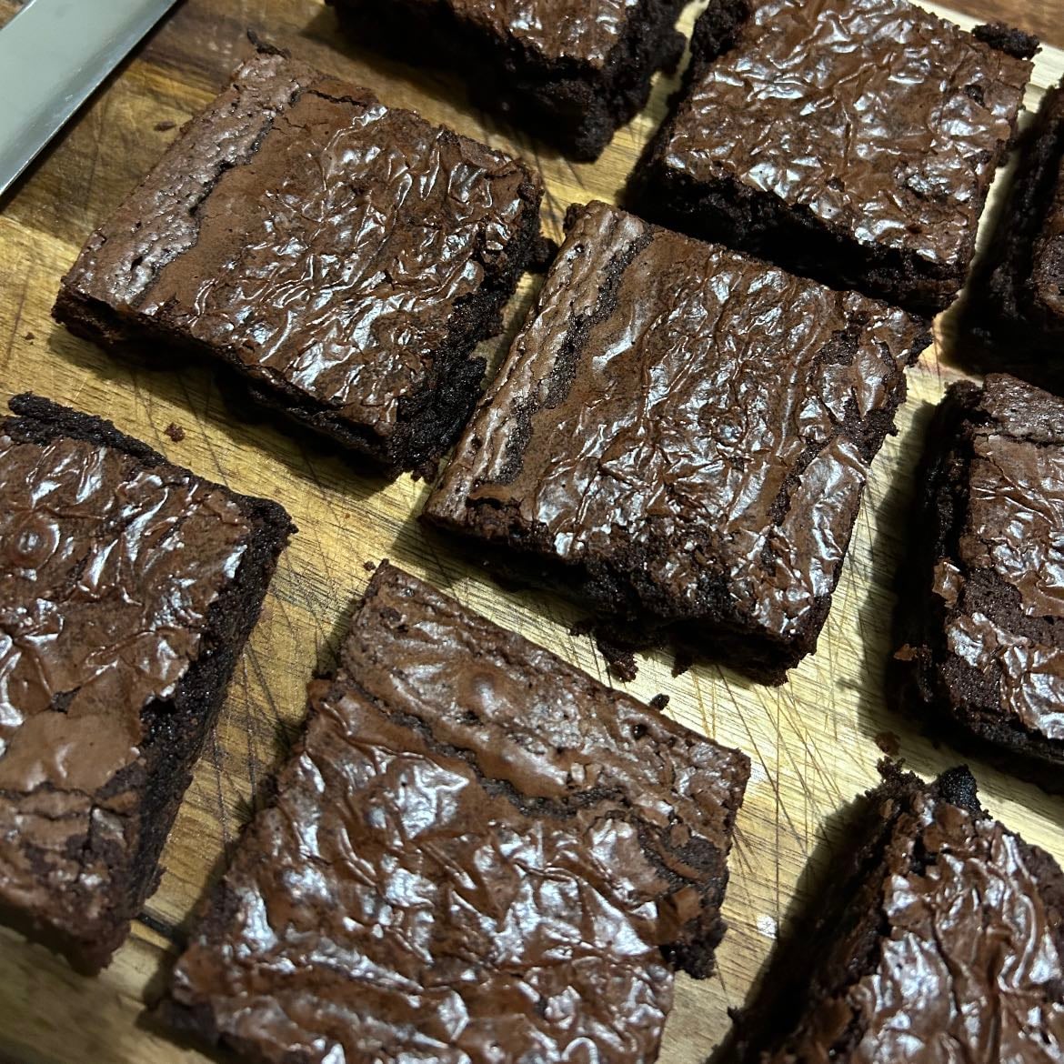 postres homemade - si se te da la horneada unos brownies, cupcake o galletas van a ser el detalle perfecto para la persona que quieres.