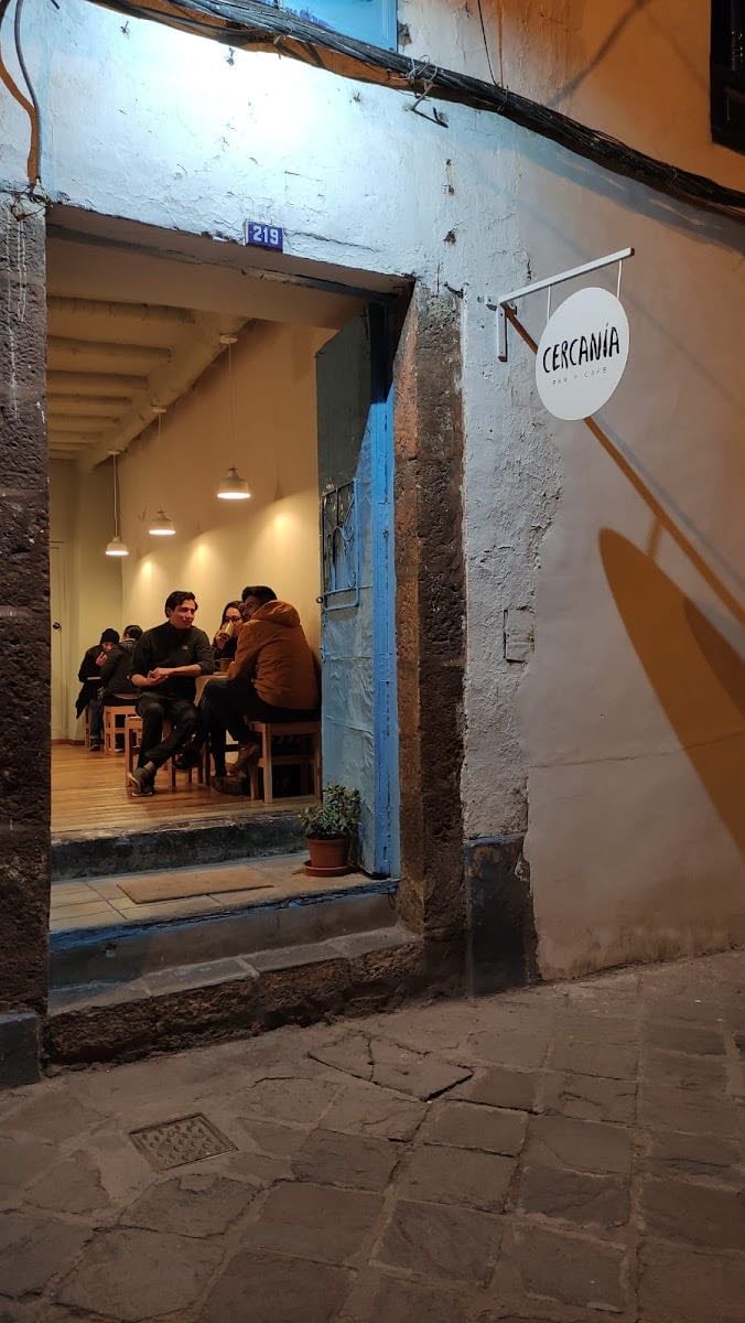 Cercanía Pan y Café
