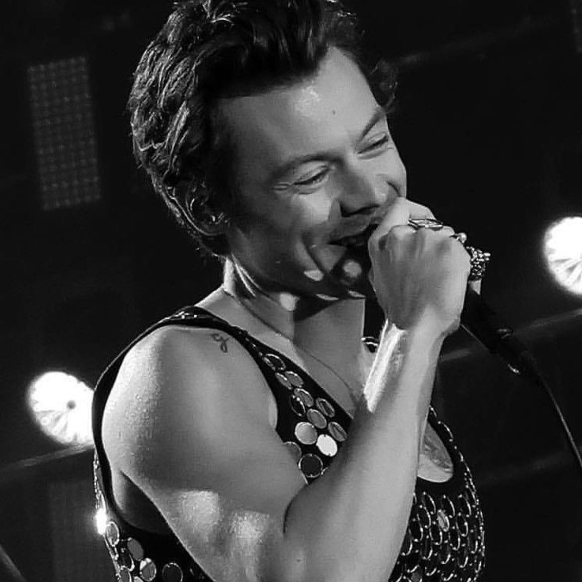 Izzy_styles1