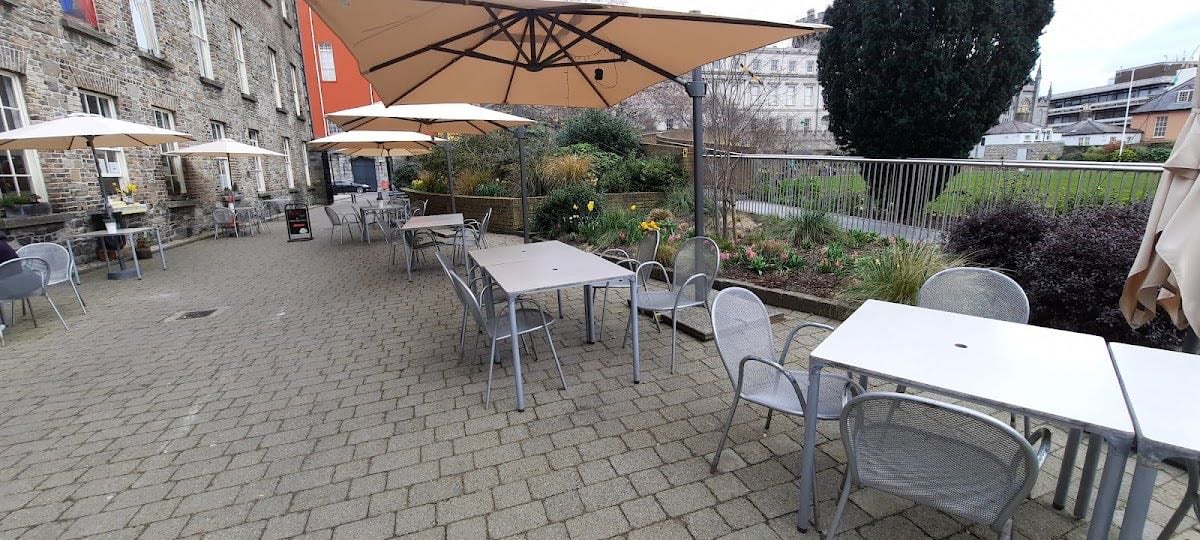 Silk Road Cafe