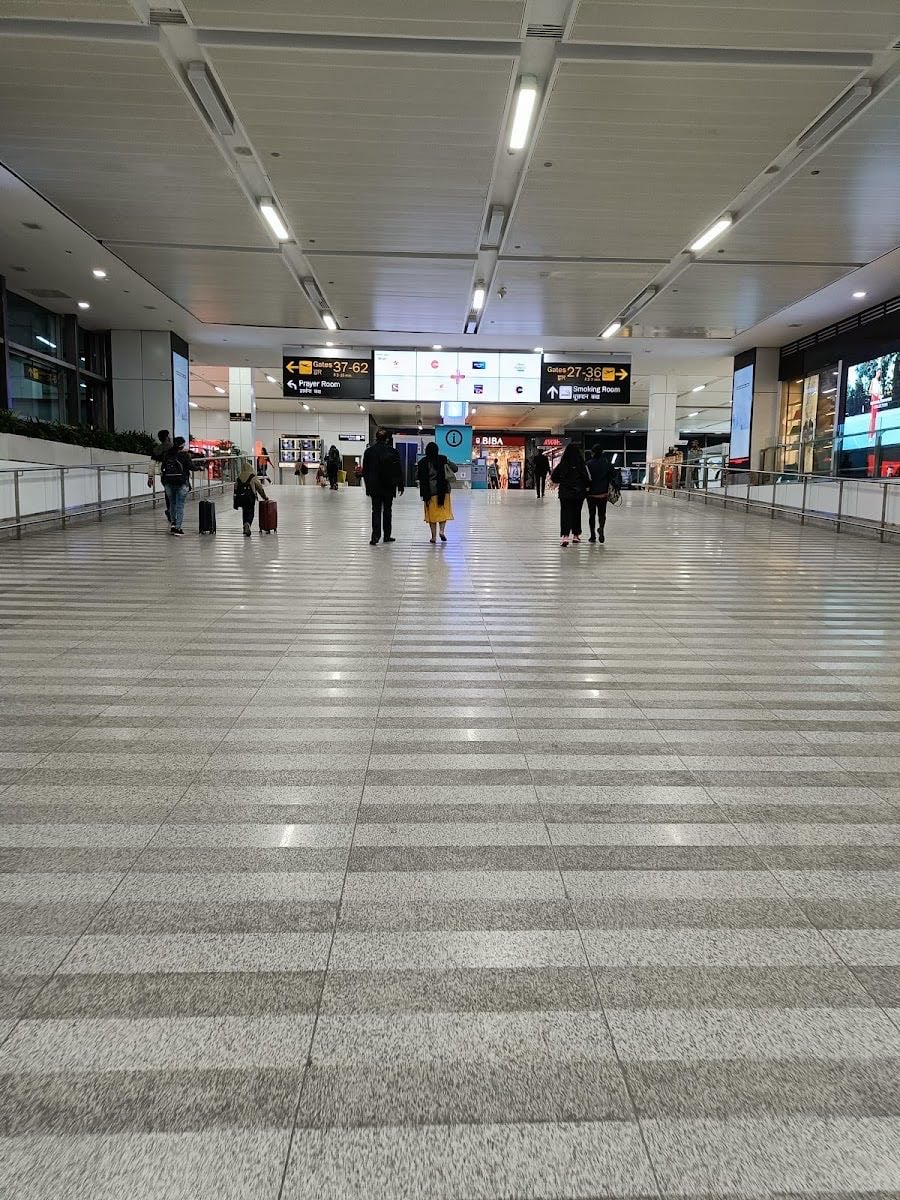 Terminal 3