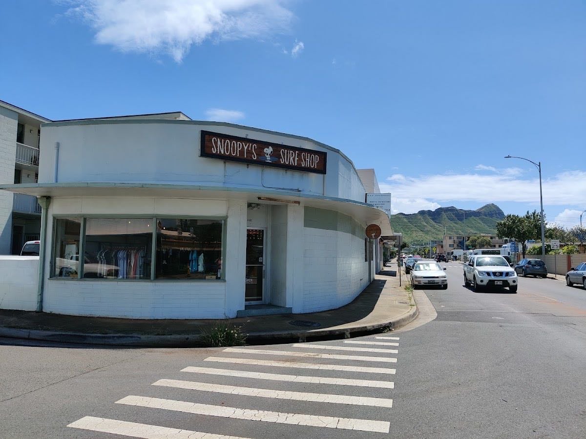 SNOOPY’S SURF SHOP(Diamond Head Store) - Diamondhead location