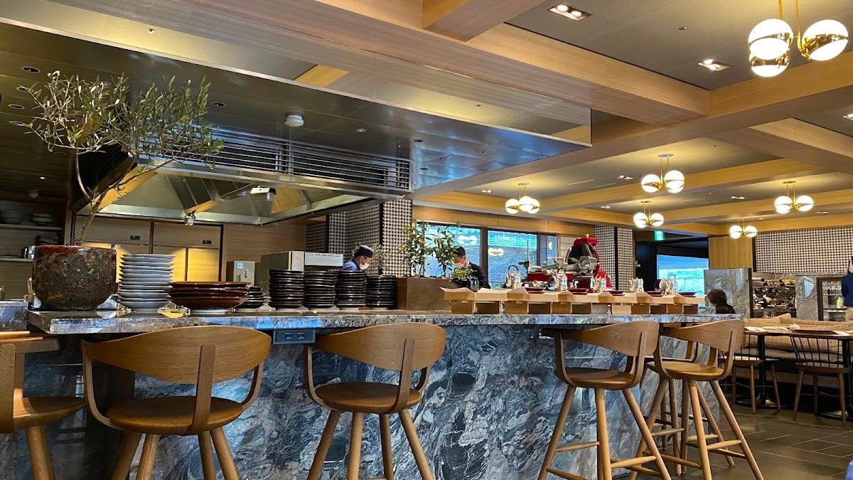 Starbucks Coffee 京都二寧坂ヤサカ茶屋店 - Tatami-style Starbucks