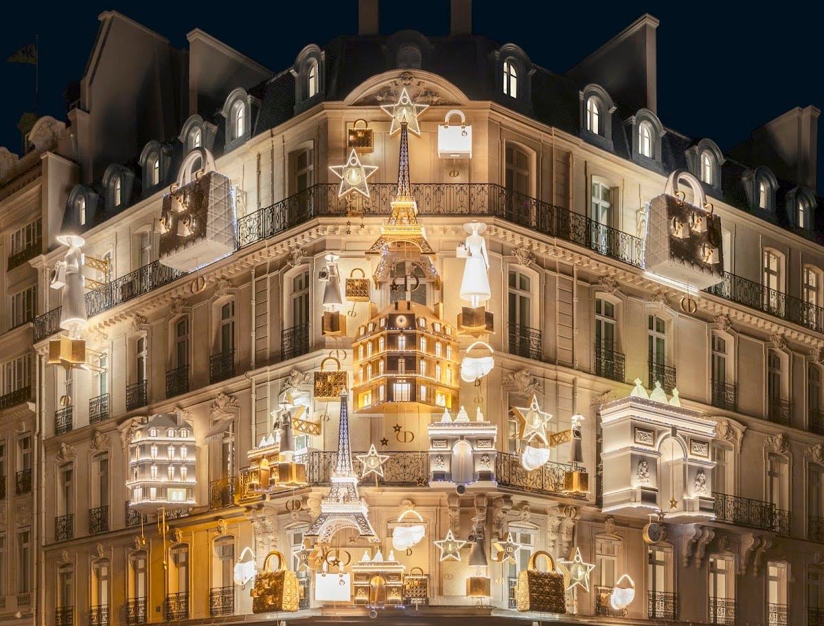 DIOR Paris 30 Montaigne
