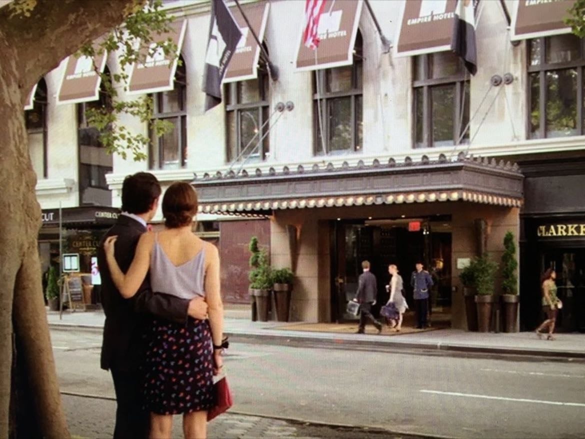 The Empire Hotel - Chuck Bass's empire🥃