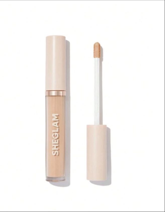 Corrector - • Función: Cubre ojeras, manchas o granitos.
• Cómo usarlo: Aplica en zonas específicas (ojeras, imperfecciones), y difumina con esponja o con los dedos.