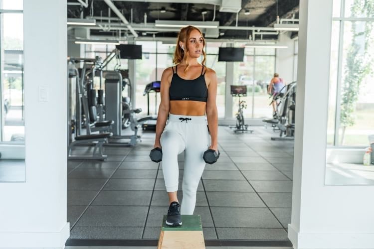 51. Hacer un reto de fitness.