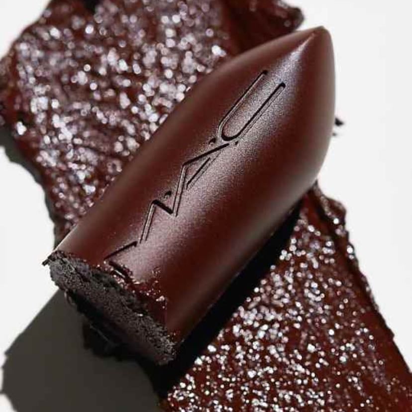 MACximal sleek satin - shade film noir (27€)