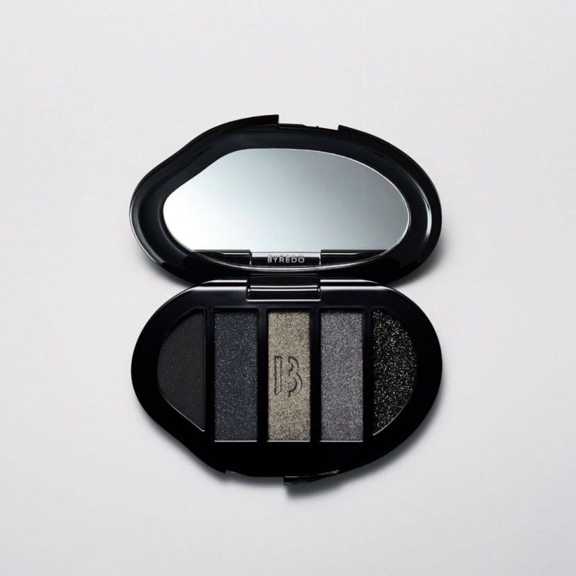 byredo eyeshadow palette - black shine 70€